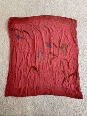 Echo silk scarf